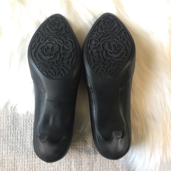 Taryn Rose 8 black leather pointed heel slip on - Picture 6 of 7